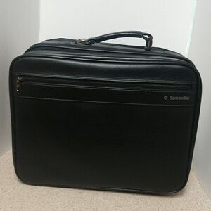 .Samsonite Vinyl Laptop Carry on